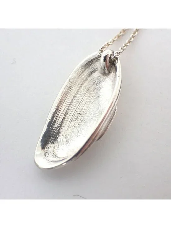 Tiffany & Co 925 Shell Oyster Pendant Necklace - Picture 9 of 10
